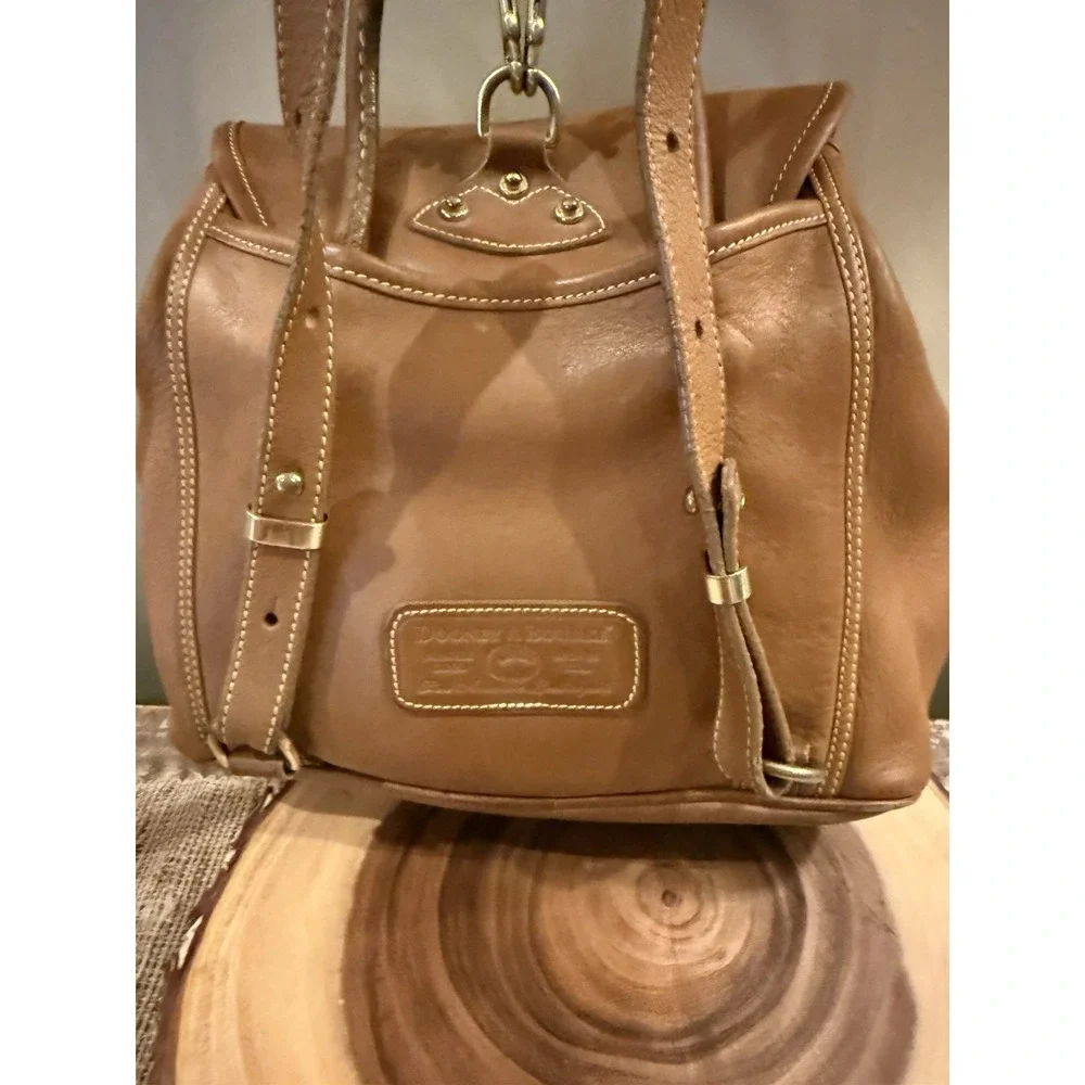Vintage Dooney & Bourke 1999 Canyon Glove Honey Tan Leather Tassel Backpack